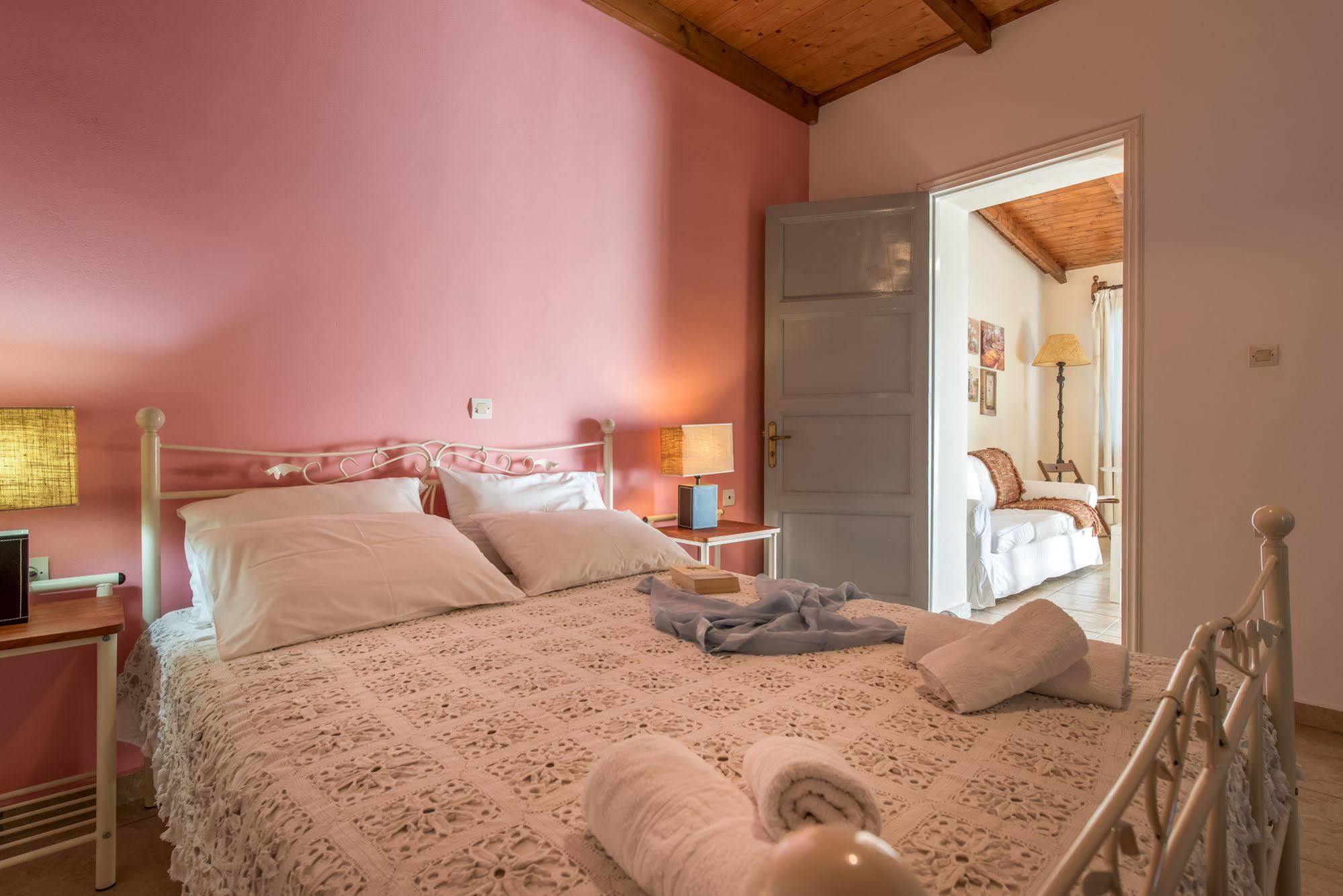 Aparthotel Lofos Soilis à Tragaki Extérieur photo