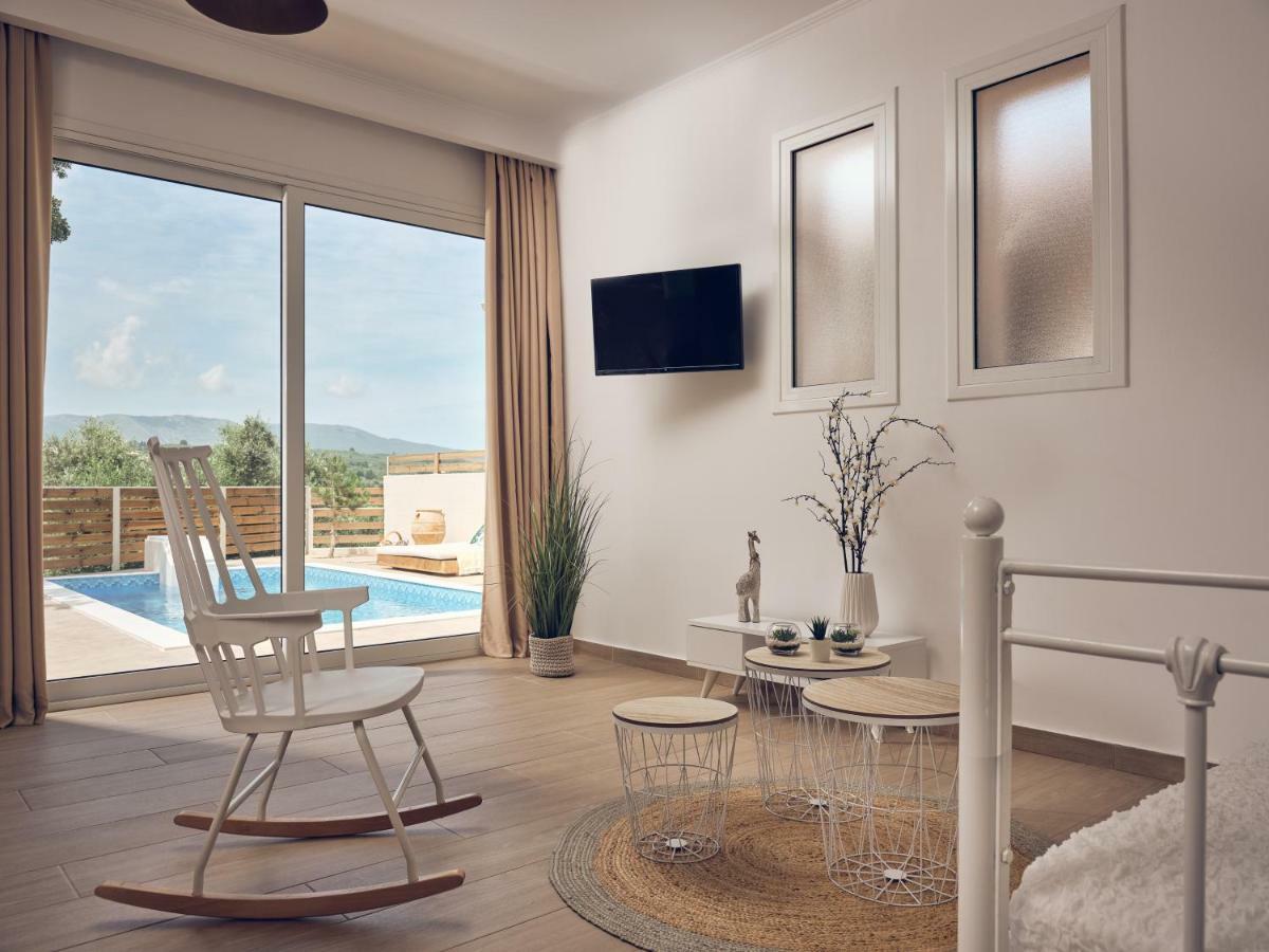 Aparthotel Lofos Soilis à Tragaki Extérieur photo